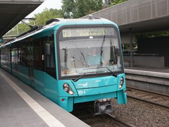 In Heddernheim ist die letzte gemeinsame Station der A-Linien. Die U3 (A3 / 23) fhrt via Wiesenau -  Niederursel - Oberursel zur Hohemark