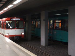 Der Jubilumszug in der Station Eschenheimer Tor